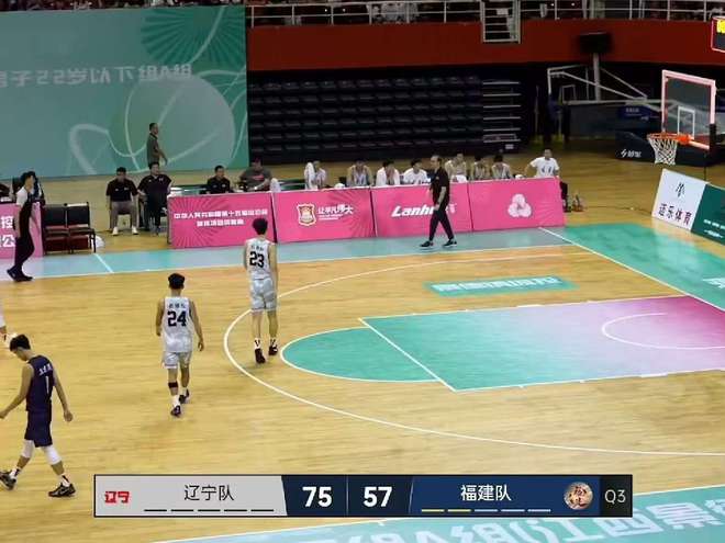 包含快船队内线优势明显，战绩节节攀升的词条
