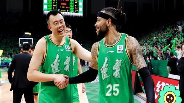 辽篮客场大捷，士气如虹图穷匕见